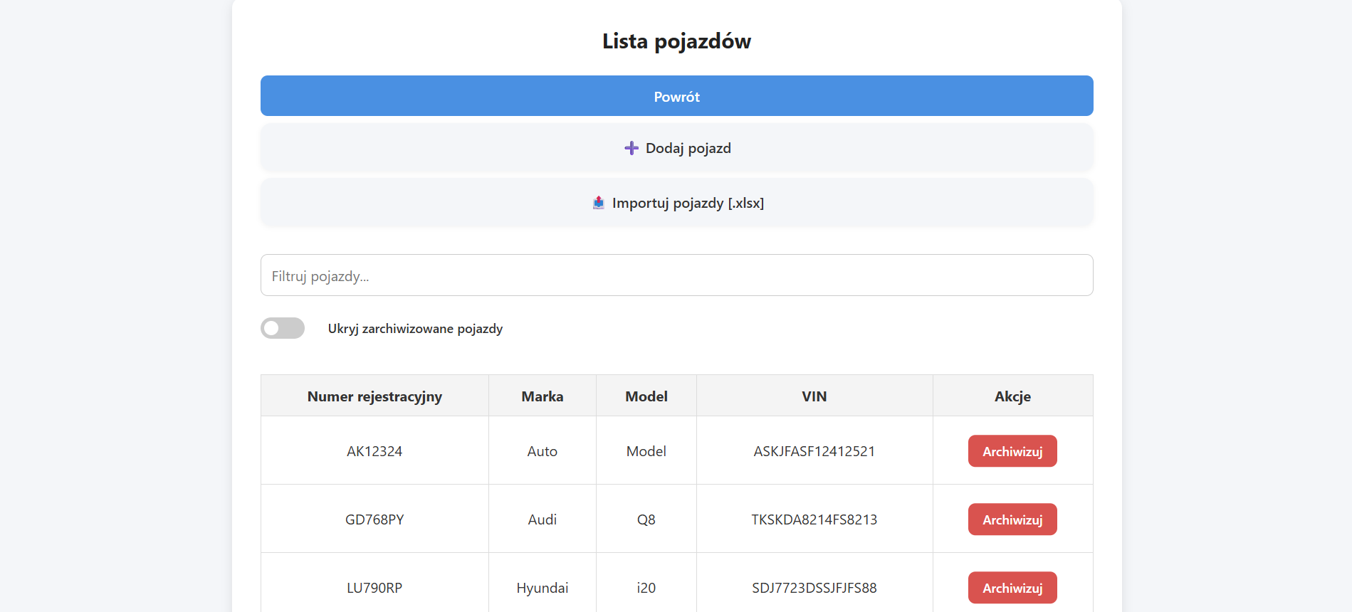 Widok bazy pojazdów w CarDesk